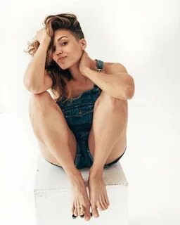 Ciara Renee Feet (57 photos) - celebrity-feet.com