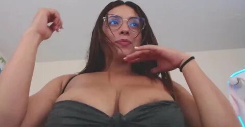 AllCams IN - Detail : Saiilormoon asshole spread milk in face.