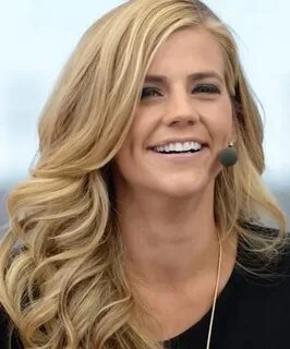 Celebrity Biography and photos: Samantha Ponder