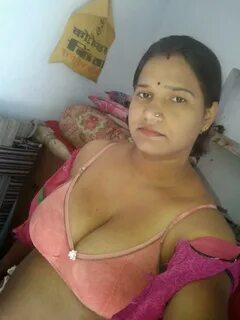Indian desi girl nangi chut boobs