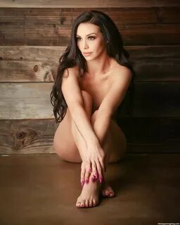 Scheana Marie Shay Nude & Sexy Collection (43 Photos + Video