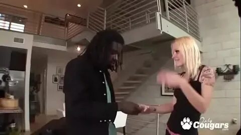 Little White Girl Lets A Black Man Fuck Her Ass MobileBokep.
