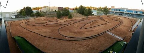 Build Your Own Backyard Rc Track : Backyard RC Track Buildin