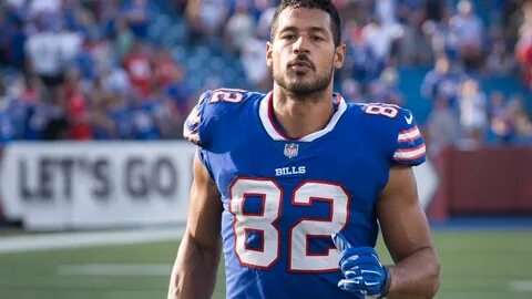 Buffalo Bills tight end Logan Thomas sidelined for 2018 offs