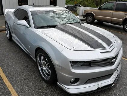 5th Gen Camaro With Motion Stripes Clean Cut Creations