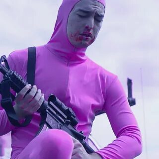 pink guy Tumblr Men tumblr, Dancing in the dark, Funny horro