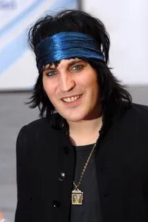 Noel Fielding Haircut Related Keywords & Suggestions - Noel 