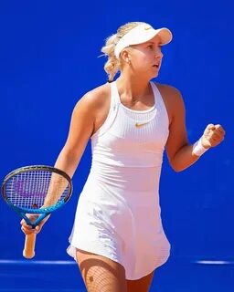 WTA hotties: 2018 Hot-100: #80 Anastasia Potapova (@nastiaap