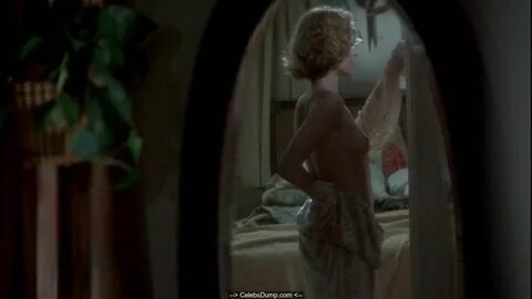 Penelope Ann Miller nude tits in Carlito's Way (1993) Celebs