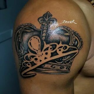 89 Glorious Crown Tattoos Design - Mens Craze Crown tattoos 