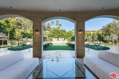 1006 Laurel Way, BEVERLY HILLS CA 90210 - Zillow Estate home