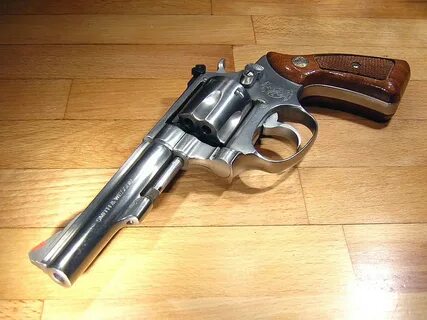 Vintage Pistols - Smith & Wesson 651 Range Report