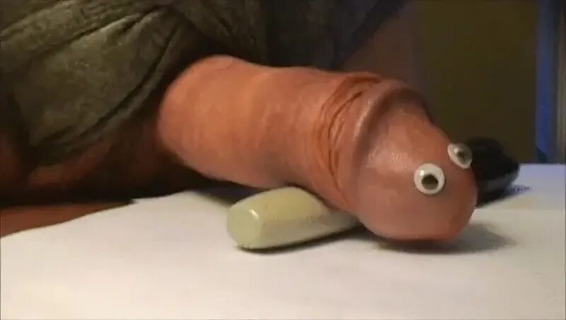 googly eyed Dong smutty.com