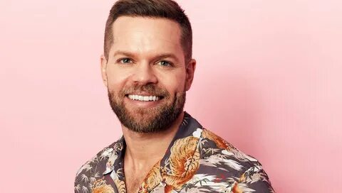 Wes Chatham - Biography, Height & Life Story Super Stars Bio