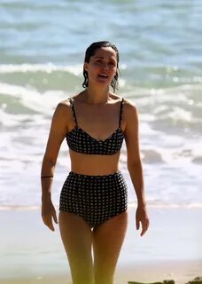 Rose Byrne - In a bikini on the beach in Byron Bay-14 GotCel