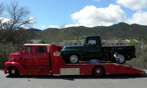 Just A Car Guy: King cab 1950's COE Ford hauler from the Tem