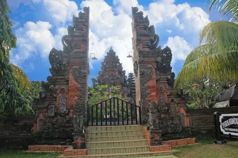 Pura penataran agung kertabhumi.