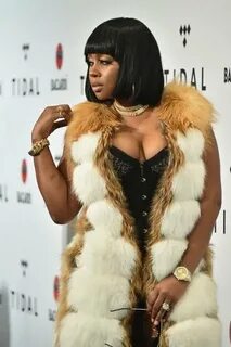 TROPHY WIFE 🏆 on Twitter: "REMY MA JUST ARRIVED TO THE #MetG