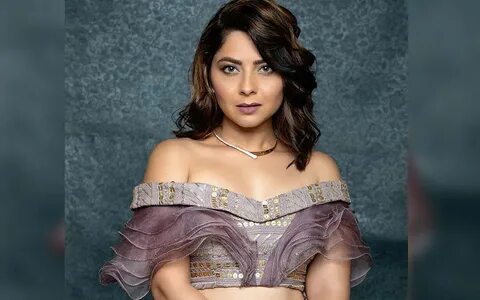 Sonalee Kulkarni A Part Of Amitabh Bachchan, Ranbir Kapoor, 