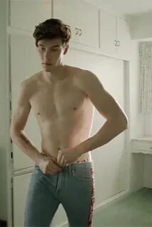 Shawn Mendes Shirtless GIF - Shawn Mendes Shirtless Handsome