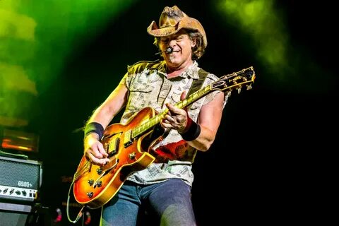 Ted Nugent Bio, Age, Height, Young, Net Worth, Wife, Music G