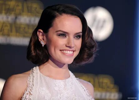 Film Actresses: Daisy Ridley pictures gallery (27)