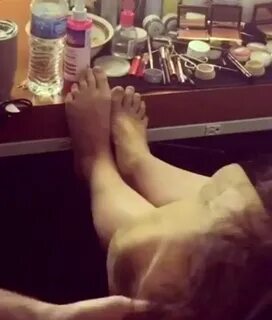 49 Evangeline Lilly Feet Sex Photos That Are Amazingly Delicious.