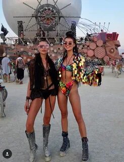 Pin by Jovita on Festival Vibes Burning man outfits, Festiva