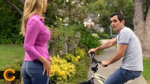 Phil Dunphy Is Startled By A Hot Woman - Modern Family S01E0