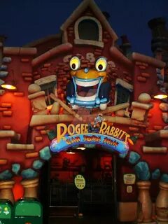 Roger Rabbit's Car Toon Spin is an underrated little gem. Ne