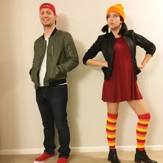 Easy 90s couple Halloween costume. Recess TJ & Spinelli. DIY