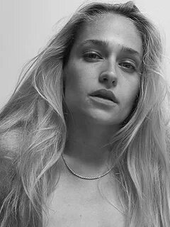Free Sexy Fappening Jemima Kirke Topless (5 Photos) Picture 