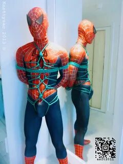 Love hot guy in tight spandex, bulge cyclist, zentai, superhero, Spider-Man costume Zenta...