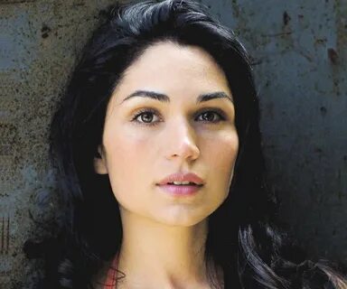 Lela Loren's Body Measurements Including Breasts, Height and