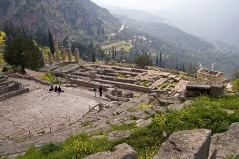Templo de Apolo en Delfos - Grecia - Ser Turista