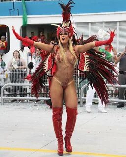 Голые девушки на карнавале - 67 красивых секс фото