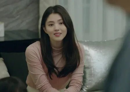 The World Of The Married' Episodes 1-8 Fashion: Han So-Hee A