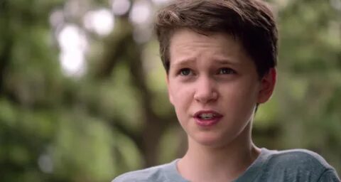 Picture of Gabriel Bateman in Think Like a Dog - gabriel-bat