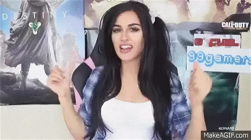 Sssniperwolf GIF - Sssniperwolf - Discover & Share GIFs