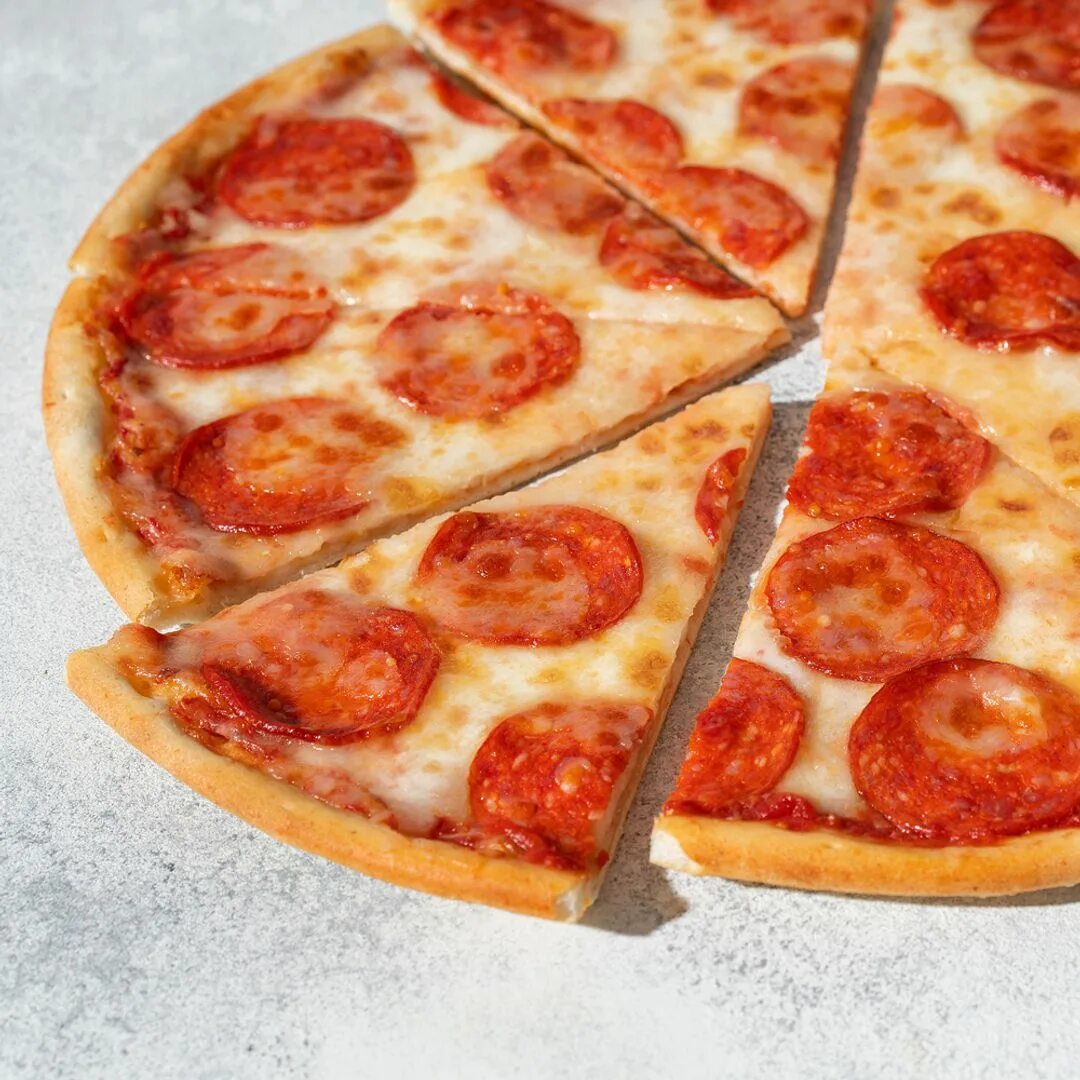 половина из четырех пицц пепперони хорошая пицца отличная фото 107