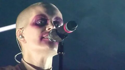 Fever Ray - If I Had a Heart live 2018 - YouTube