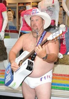Dlisted Panty Creamer Of The Day: Larry The Cable Guy