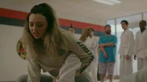 Santa Cruz Cropped Top Of Peyton List As Tory In Cobra Kai S