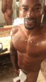 ♺ Tyson Beckford's Snapchat ass