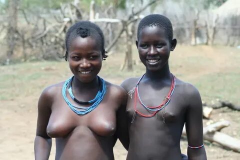 Tribe woman, preferable africans. - /s/ - Sexy Beautiful Wom