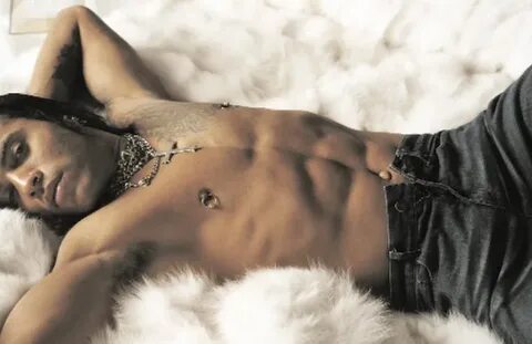 Hunk of the Day: Lenny Kravitz Alan Ilagan