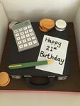 Brief case accountancy birthday cake Retirement cakes, Cupca