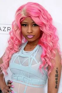 Nicki minja`s bubble gum hairdo nicki Hair styles, Curled ha