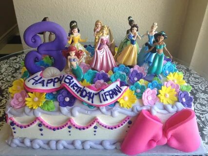 Princesses Princess party cake, Disney princess birthday cak