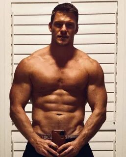 Pictures & Photos Of Alan Ritchson